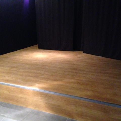 Th_Alphabet's profile picture. La passion du #theatre pour tous.