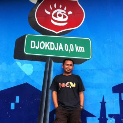 bemsbems's profile picture. sedikit ngglidig