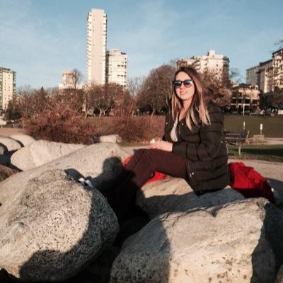 Não existe ninguém igual a mim. Deus me fez unica!