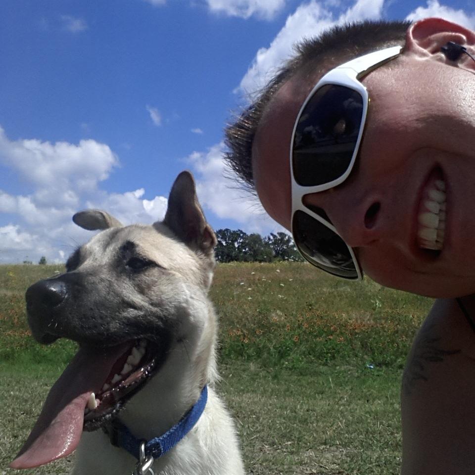 1stephenlee's profile picture. Born here. Raised here. Love my family, and my sexy wife!