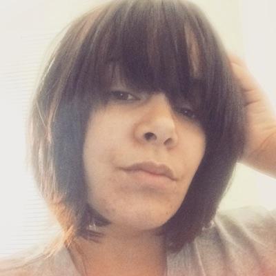 irislozada302's profile picture. 