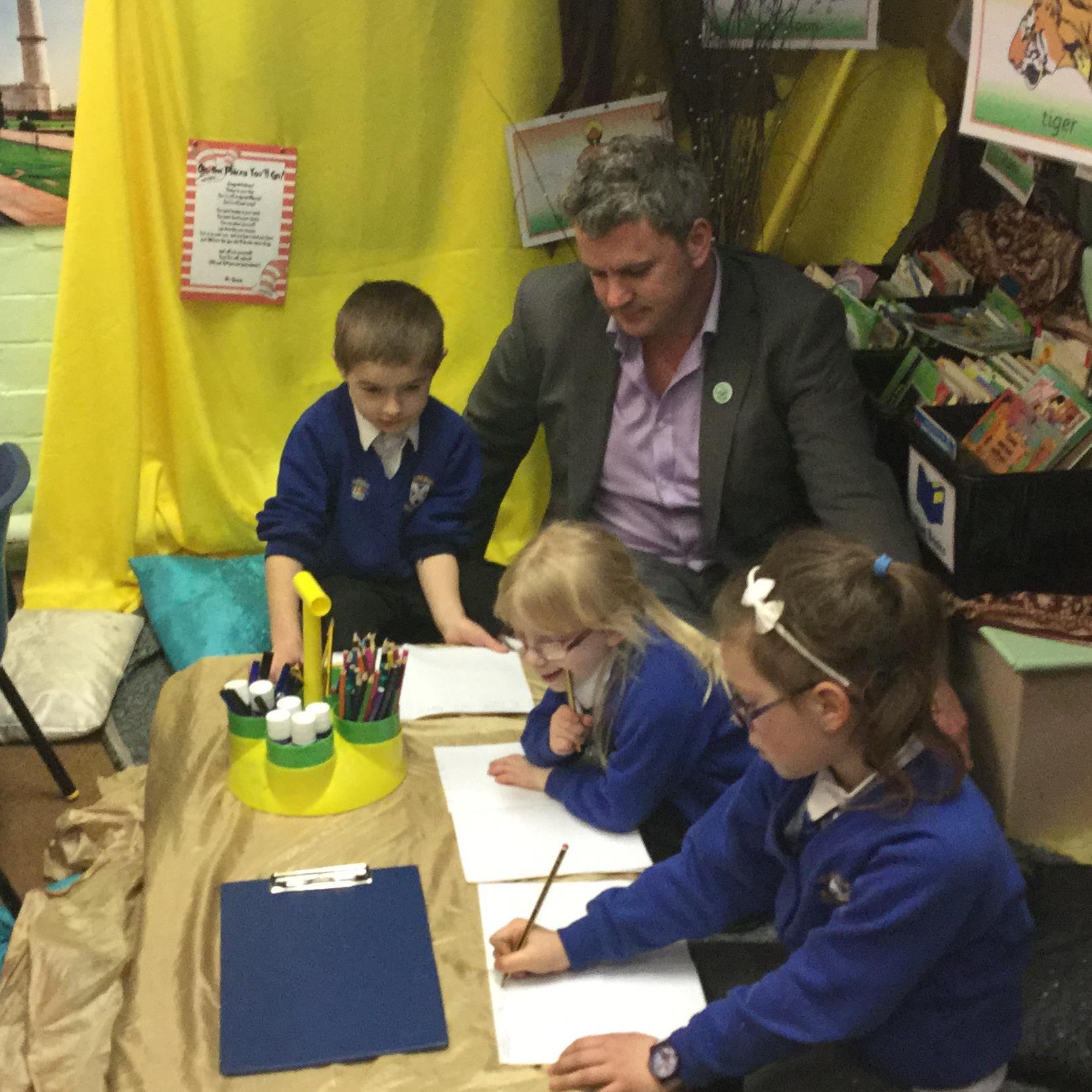 Welcome to the headteacher of St Andrews Primary School Twitter! Here you will access a range of info to keep you updated on school life!