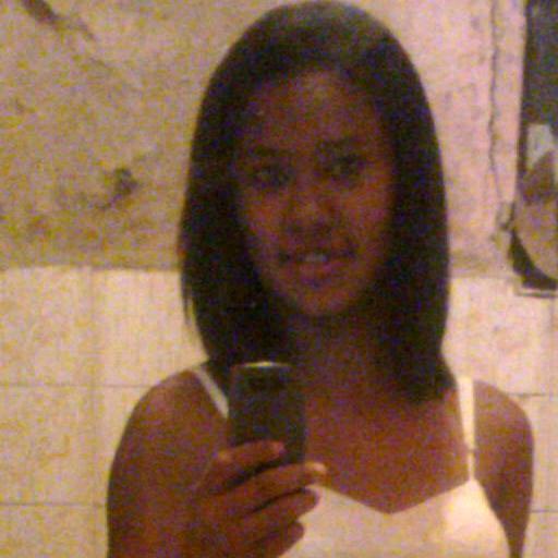 michellivieira6's profile picture. 