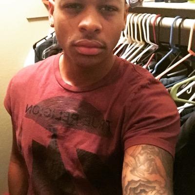 21yrs old | las Vegas | Dress to Succeed, all tho I do it Often
