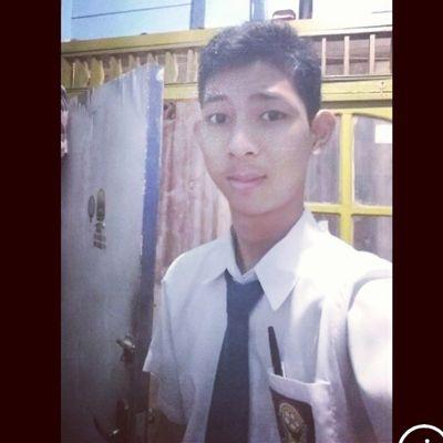 SMKN 1 MARTAPURA | Pharmachist 1 | Futsal Farone |
Mention for follback