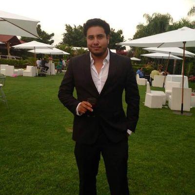 Ingeniero civil, apasionado por el fútbol soccer seguidor del Atlas y del Real Madrid, y soy líder de proyectos en CDMX y codirector de JEARQ ✌️