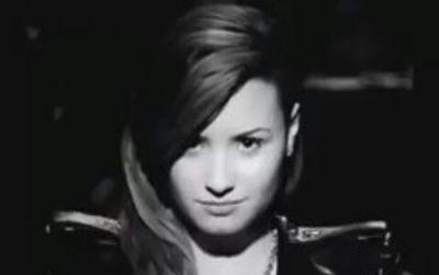 oq eu posso dizer de mim: boylovatic ,arianator,remista , flamenguista, gosto de sinceridade, sou fofo, carinhoso, divertido e eu amo apenas uma pessoa.......