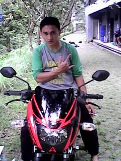 Jangan mengharapkan #follower dari q klo #follbacknya ga ihklas... happy wekend days, i'm singgle?...