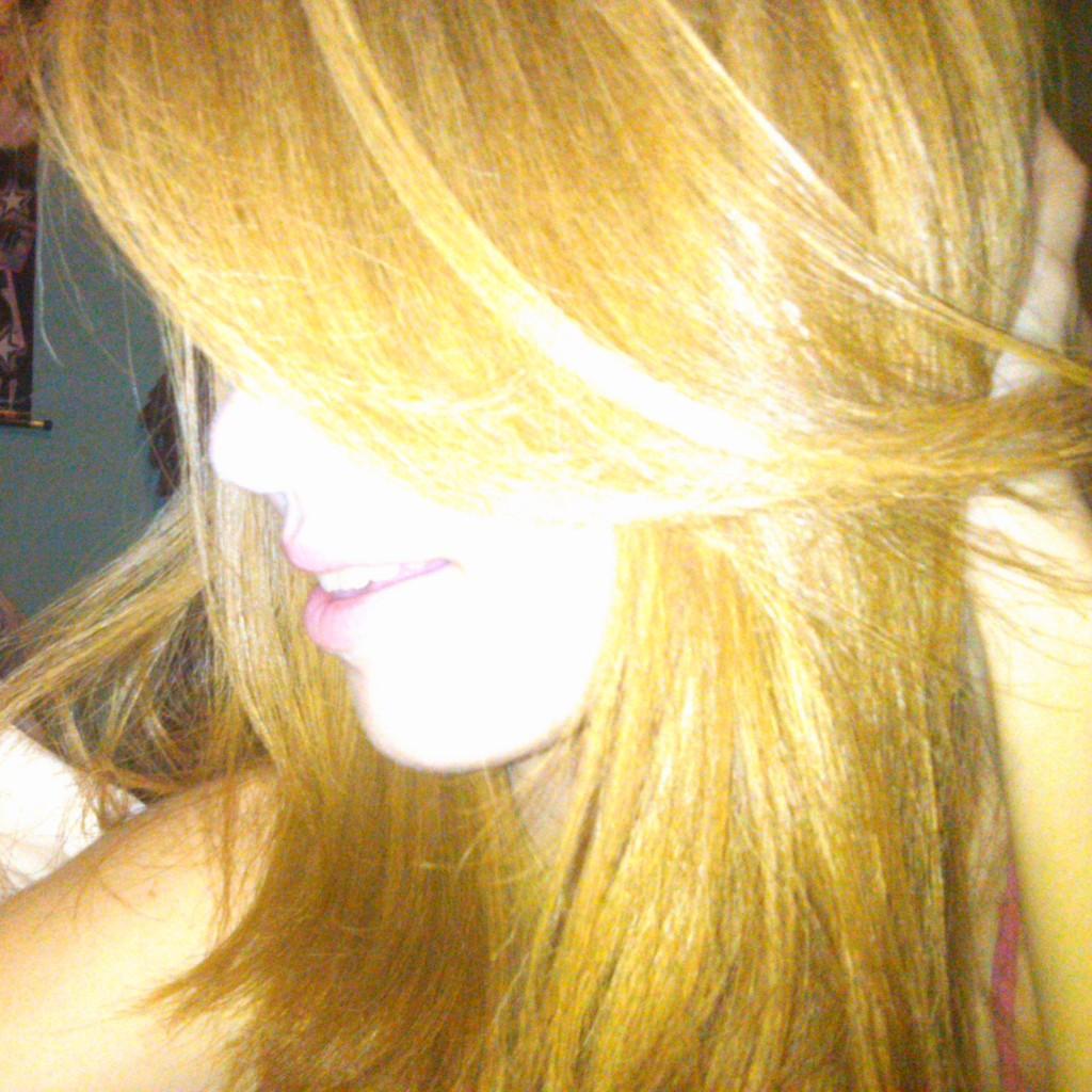 20 ;)!1 deseo: Cumplir todas mis metas,1 sentimiento: Felicidad ♥Gracias Dios ♥