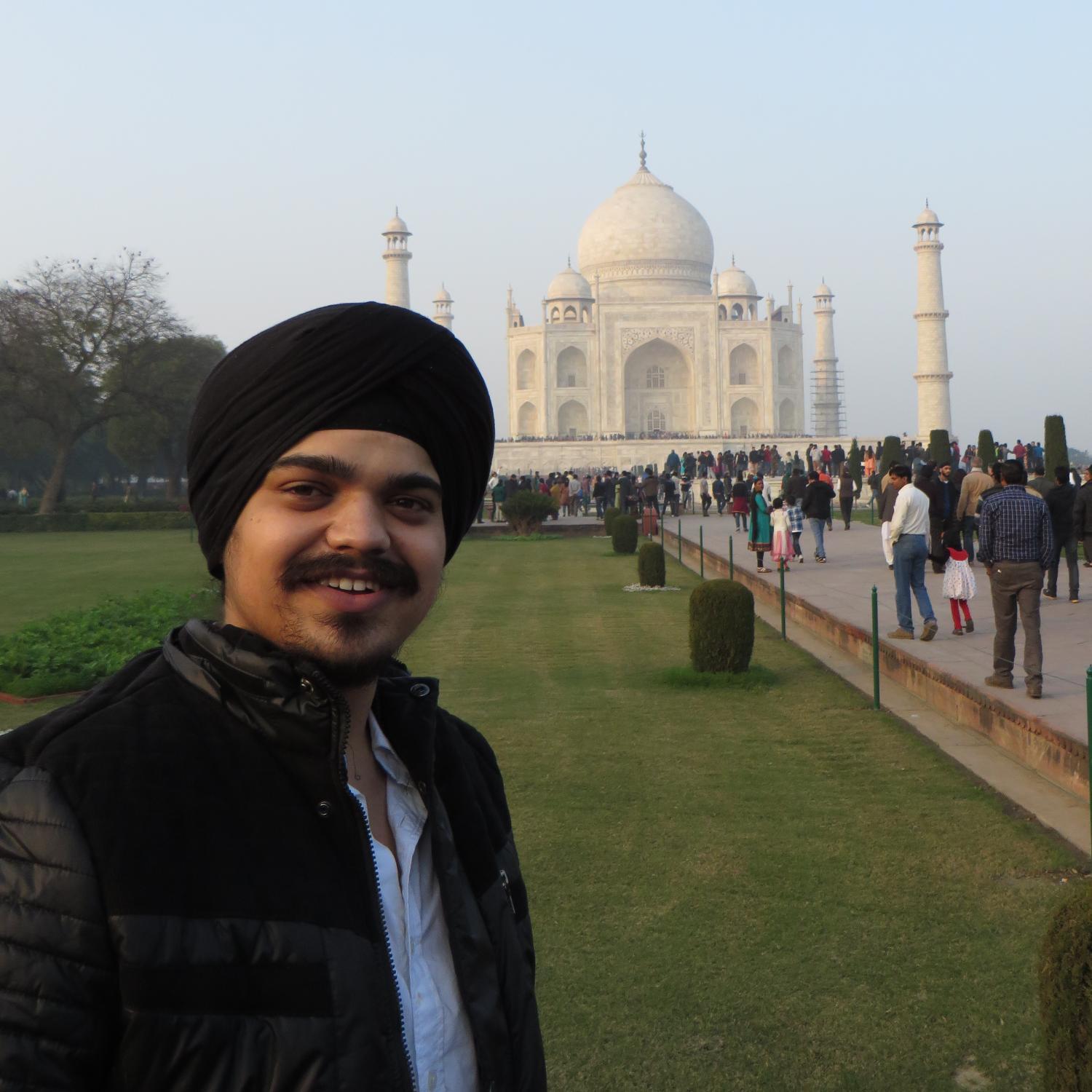 Am a Business Analyst at ZS Associates - India. I look up in the sky and think, WE could do so much more.