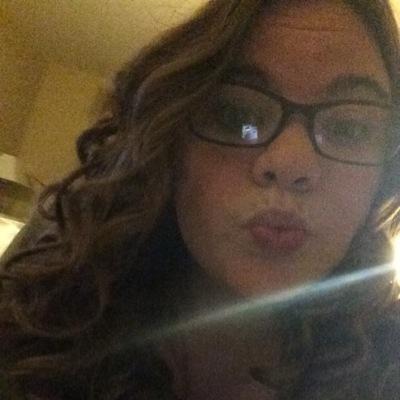 MaeHaylee's profile picture. there is  no such thing  as love