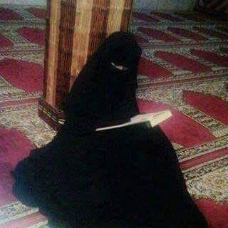 ‏‏‏‏‏‏‏‏‏صّدًقًهّ جَارًيّهّ لُرًؤٌحَ ؤٌالُدًتّيّ(جَزّاكمُ الُجَنَهّ الُخِاصّ مُهّمُلُ تّمُامُآ)
أّجِعٌلَنِيِّ يِّأّلَلَهِ ګغٌٌيِّمَه مَرت فِّروِتّ ثّمَ وِلّت ِ