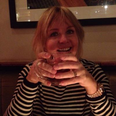 jeanettetemmin1's profile picture. 