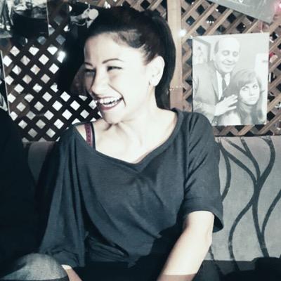 Hayat, Bana Engel Koyma ; O Engelleri Aşarım, Senide paşa paşa Yaşarım….
