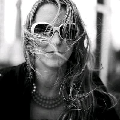 RoxanneSylvain's profile picture. Si la #famille est en ordre, l'Etat aussi sera en ordre. Pour le #respect de la vie