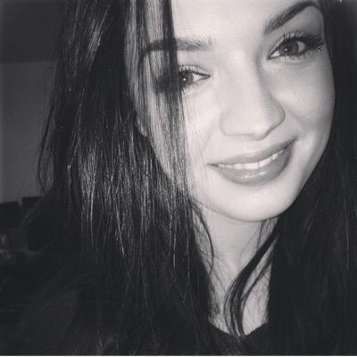In a world full of people who couldn't care less, be the person who couldn't care more. @rachelfurner will notice you, never give up ♡