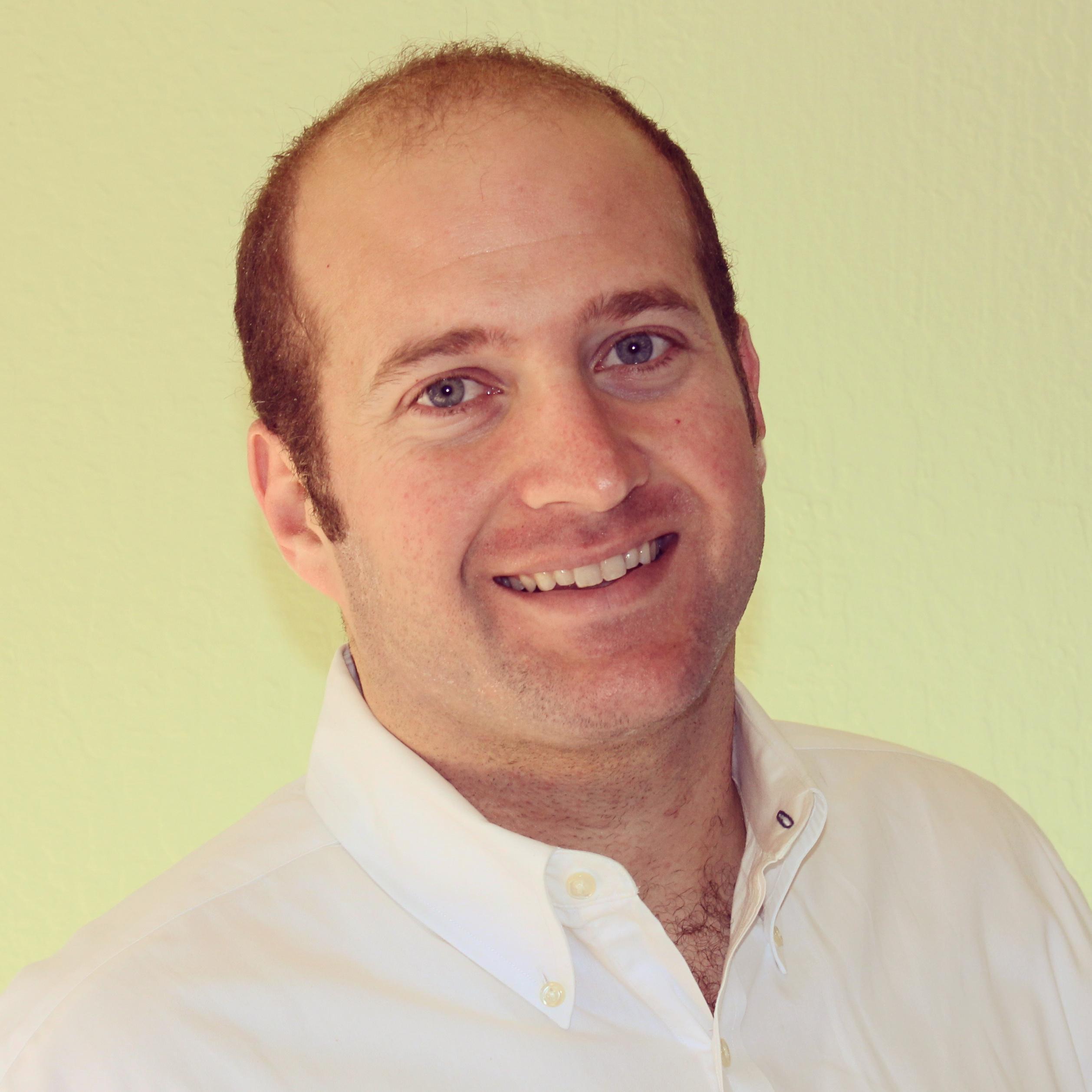 Tech & Events professional: sportsbiz, venues & creative tinkerer. Lover of music & arts. Musician, beer league hockey player, husband & dad.