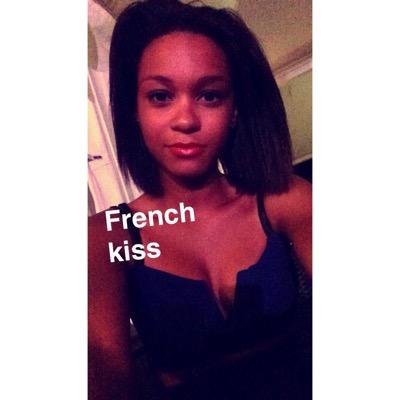 Instagram : prescilia_ctn
Snapchat : prescilia_cn
