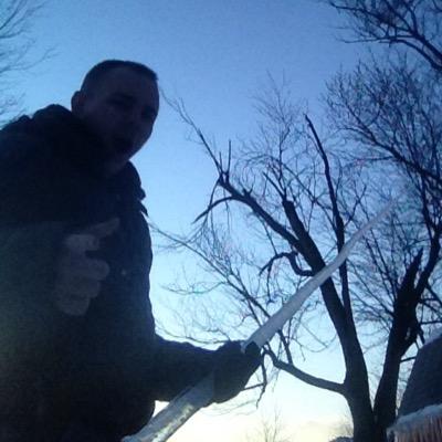 Jboy101Justin's profile picture. Love god rock in roll and guns⚡️