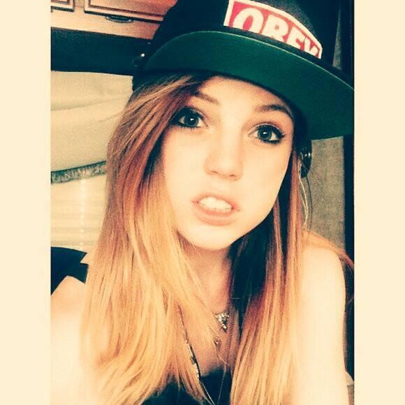 Sydney Sierota ♥