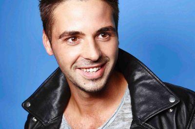 Emma Bason 22 years old love Ben haenow, stereo kicks, one direction and loads more xxx