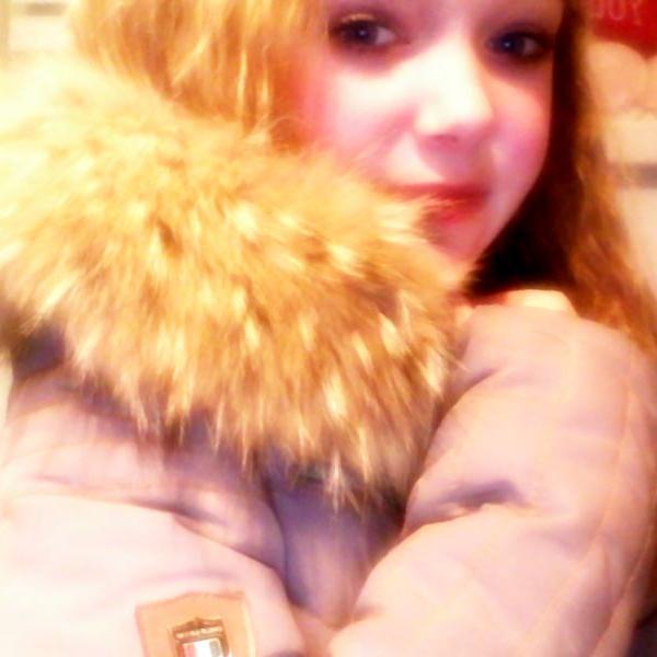 jo schatje,
je bent echt een schatje
ik hou van je kleine meid
xxx anno


~ 1,60 ~ ocv ~ Brederodes MD1 ♥