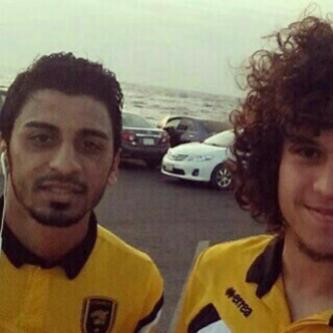 ياسيدي قلبي بِ أتححآد جدهہ متيّيم       #اتحاد_العب_واحنا_لك_سند ♡.                                                                         Pin:283C70C4