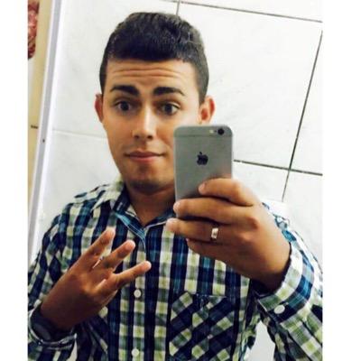☾ O importante é nunca parar de sonhar. ☾