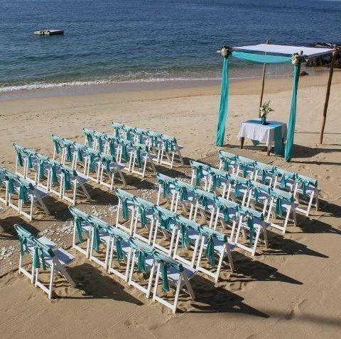 Independant Travel Agent that specializes in Destination Weddings & Honeymoon, Corporate Travel, Vacation Packages! #YEG #travelagent #destinationwedding