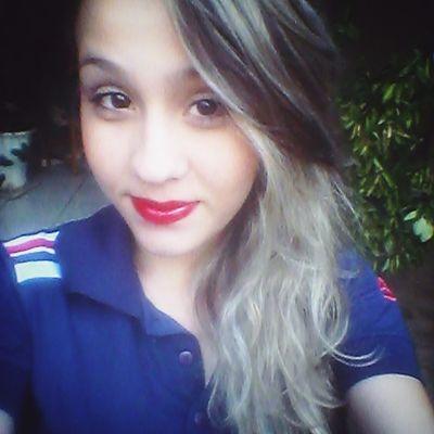 17. leonina. namorando.