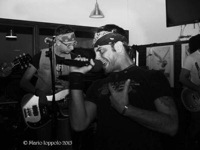 VolcanicAshGNR's profile picture. 