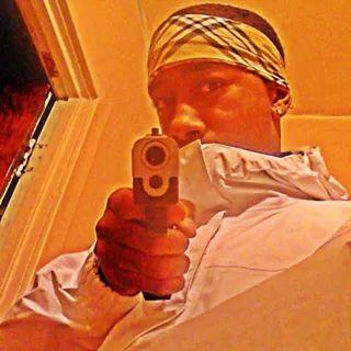 Young Chicago Rapper Jay Hicks On The Road To The Money & Fame                                                    ⓂOBⓂ⛽