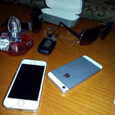 تاجر سيارات