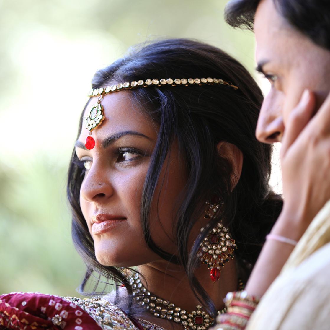 The UK's number one specialist Asian Wedding Photographer directory is now live!!