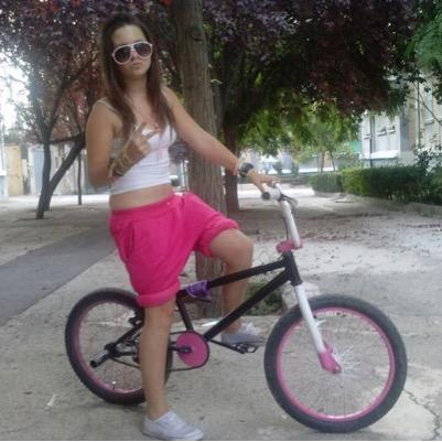 ☆⇨Biixo malo nunca muere⇦☆Pasando de todo y de todos viviendo mi vida lokaa y gozando!{weed♡} 22.
