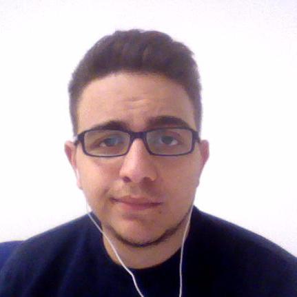 Non so cantare, non so ballare, non so dipingere e non so suonare. Mi piacerebbe viaggiare sempre, mangiare tanto e parlare bene molte lingue. Intanto vivo.