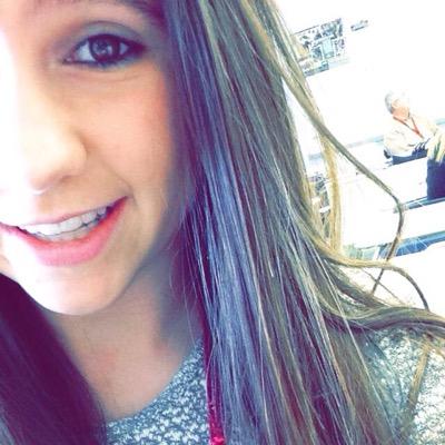 alexanderbre16's profile picture. 