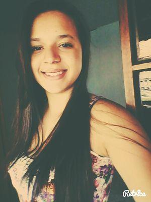 Meu vício. mania. olhar suas fotos. sem parar minha vida se resume nisso @luansantana. te amo