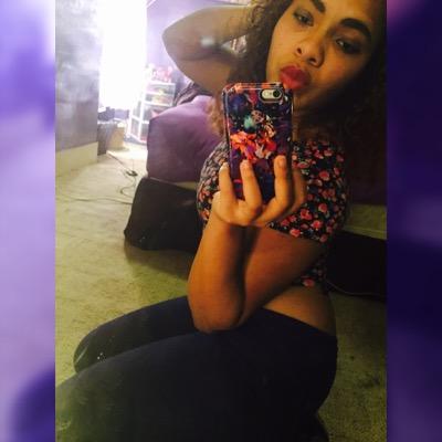 im breeanna call me breezy if you want, i love dancing and having fun. Snapchat:babbeygurl. Instragram breezy_here_1996. Me gusta J.F