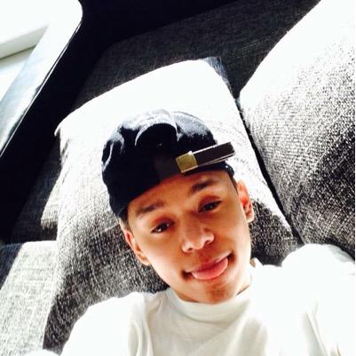 Lrs_ds's profile picture. 