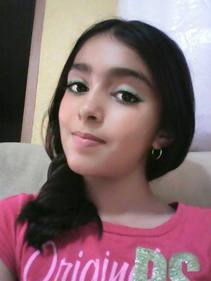 HELLO......I LOVE ayudame a conseguir 850 seguidores ...please ME SIGUES TE SIGUO