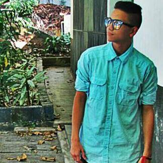 Club de fans oficial.Giancarlo Josue Vincelli Rodriguez----------Guitarist and Songwriter. Siguelo a su cuenta @GiancarloJVR/♥♥.