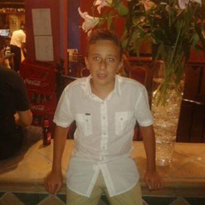 ZoZeRdOtE2001's profile picture. Bollullos de la Mitación
~13 añoss~
#REALBETIS
•••Sigueme y te sigo ;)•••
|Simpatico|