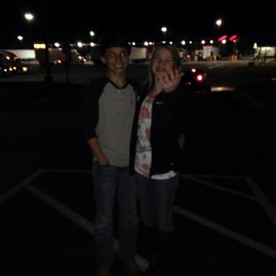 hey it's Kenzie ! 
hey  
bye