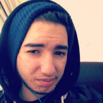 Hi, I'm Nick.. I enjoy going to shows and playing video games.. I play the drums too! Don't be afraid to Tweet me. You can ask anyone I am very nice! :)
