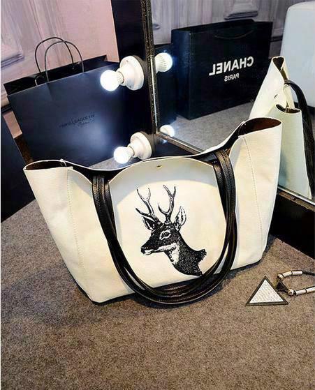 Tas import. Kualitas top ^.^ happy shopping.