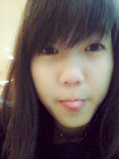 Phiin_Opien's profile picture. ✨Lebih baik Diam✨
  Fb :: Yosofin Ahjta