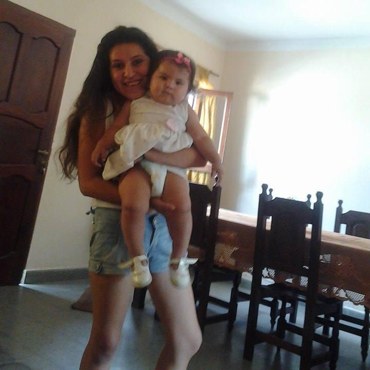 un 30 de marzo nacio el gran amor de mi vida la luz de mis ojos , MIA ELUNEY mi vida mi reina mi todo , completamente enamorana de mi peqe :3