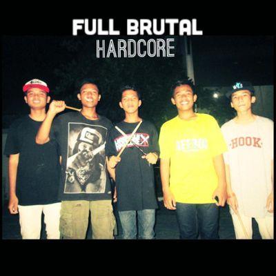 We are Landasan ulin Hardcore Beat down | Players: @TomyPradito, Yuli, @Hafif_awe, @AldyMhmmd, Ridho | CP: 087815617252/28043EB9 |http://t.co/KxfZB4JRR4…