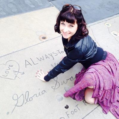 To help, to continually help and share, that is the sum of all knowledge; that is the meaning of art. - Eleonora Duse